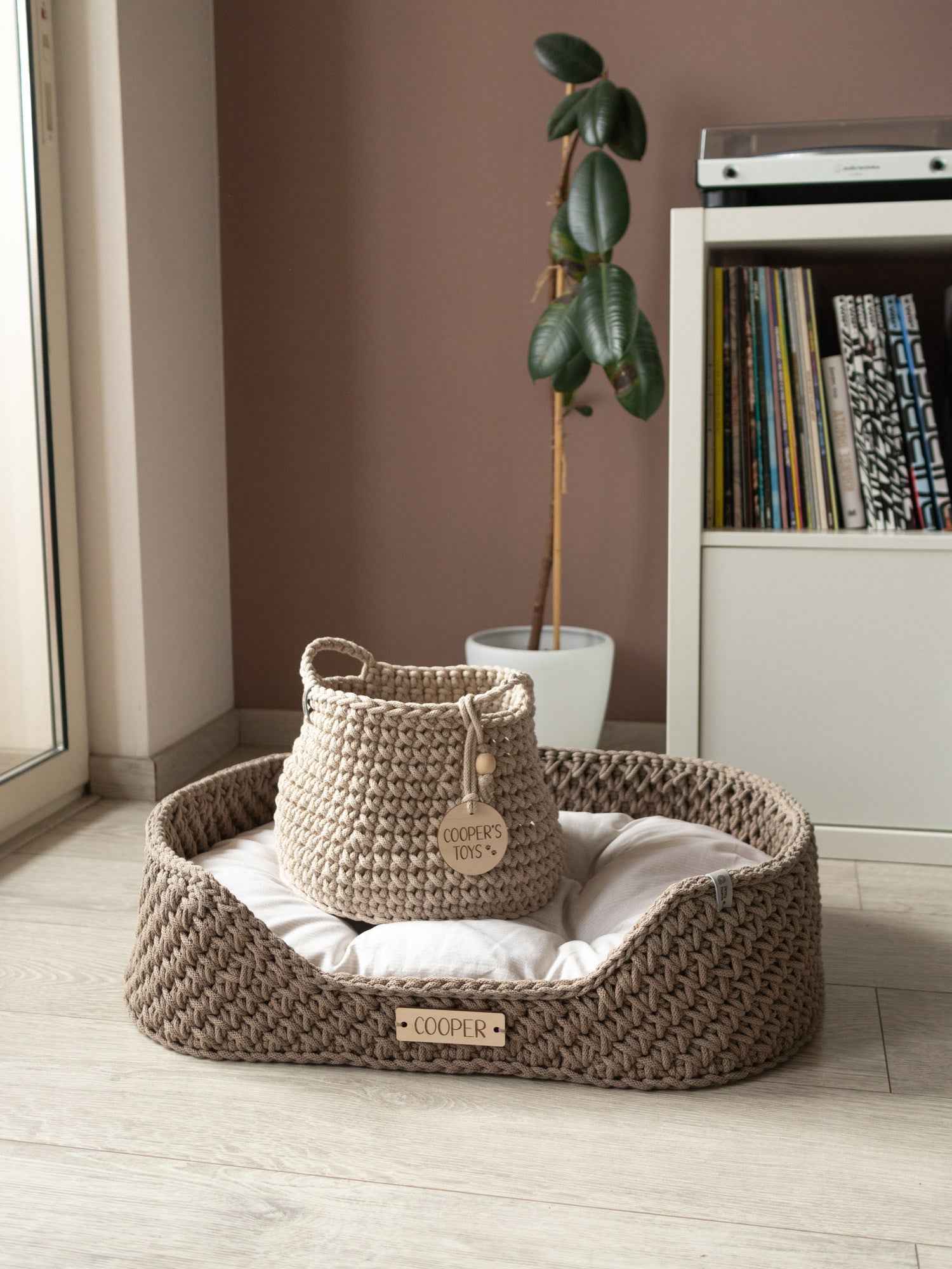 Personalized woven toy basket for pet toys